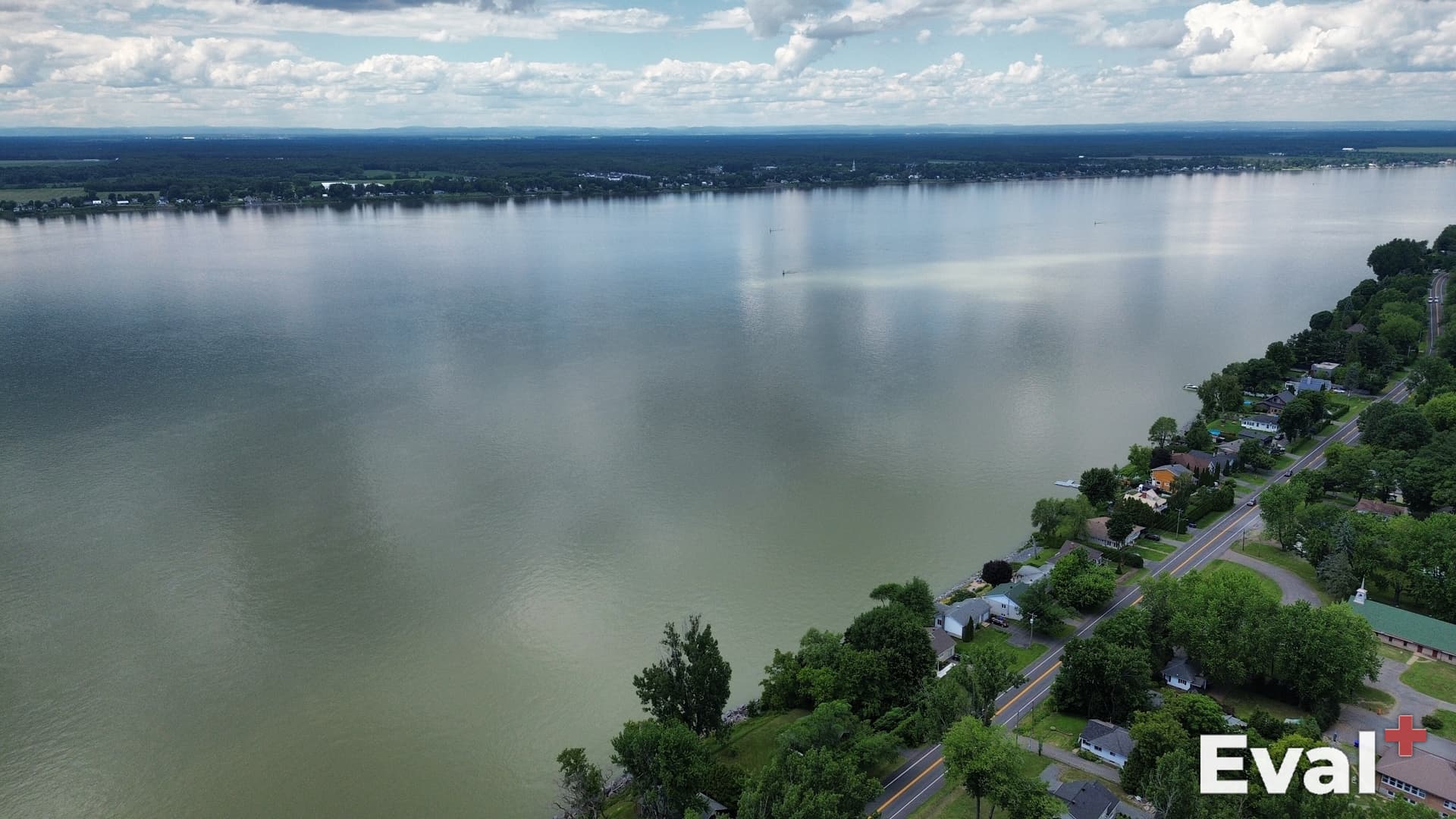 Paysage de Contrecœur (Montérégie) vu du ciel par drone — Éval+ évaluation immobilière
