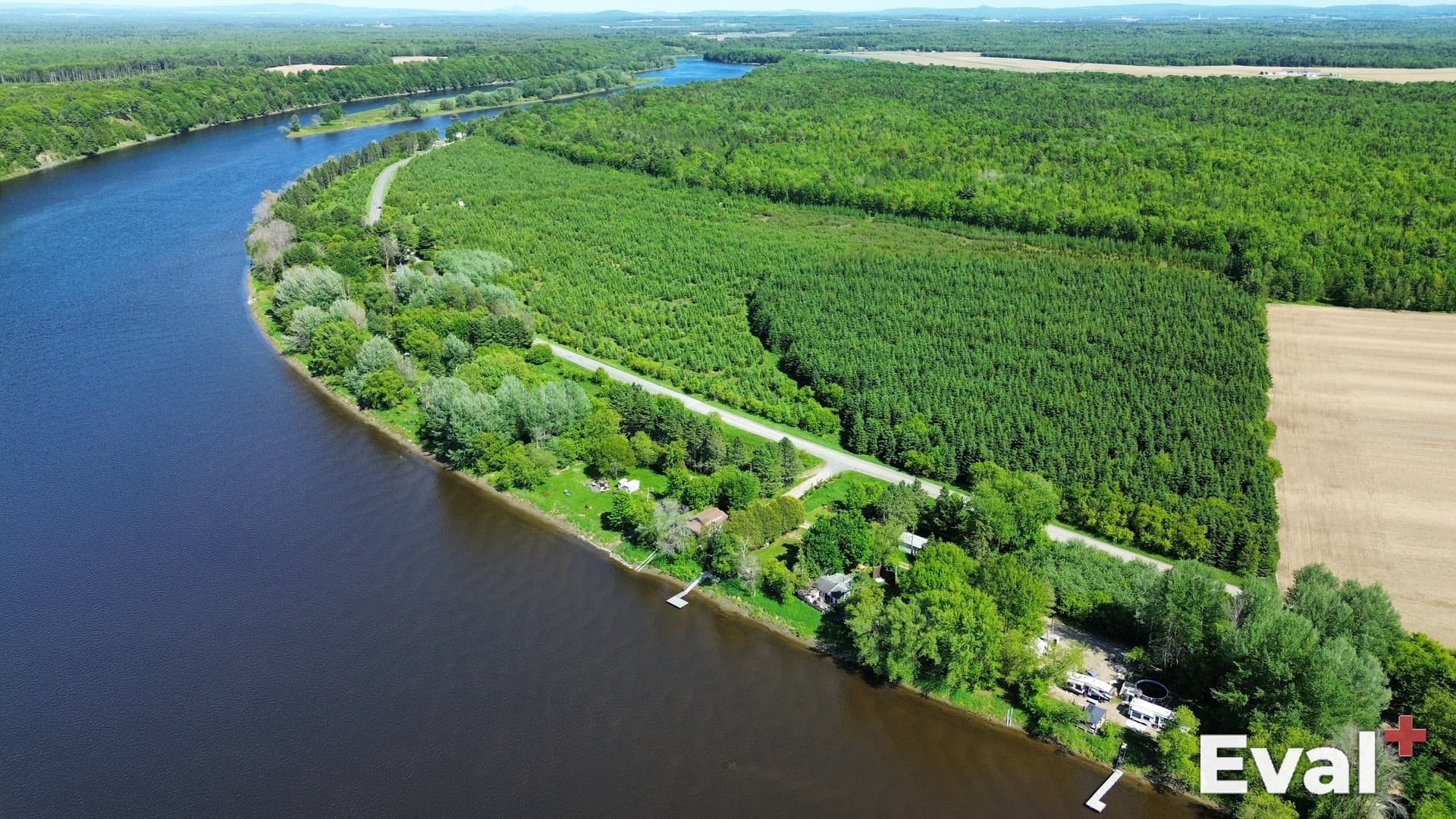 Prise de vue par drone du territoire de Saint-Lucien, Centre-du-Québec — Éval+ évaluateur agréé