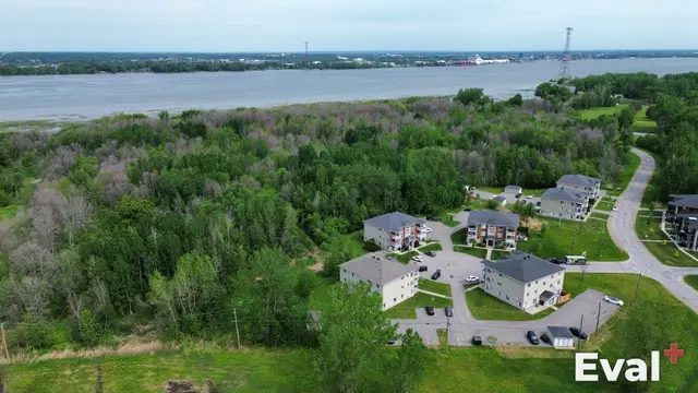 Drone shot over Bécancour, Centre-du-Québec — Éval+ real estate appraisers
