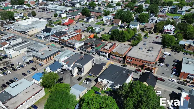 Aerial drone view of Louiseville, Mauricie — Éval+ real estate appraisal