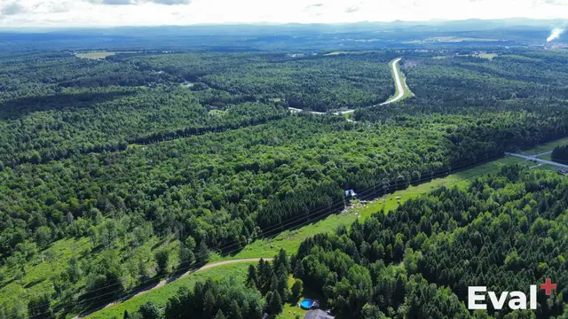 Aerial drone view of Nantes, Estrie — Éval+ real estate appraisal