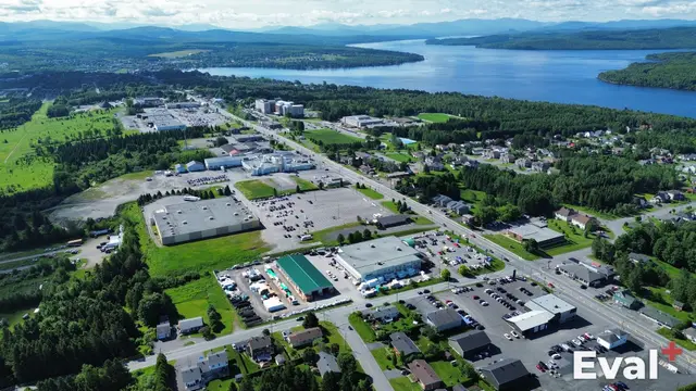 Nantes (Estrie) seen from the sky by drone — Éval+ property appraisal
