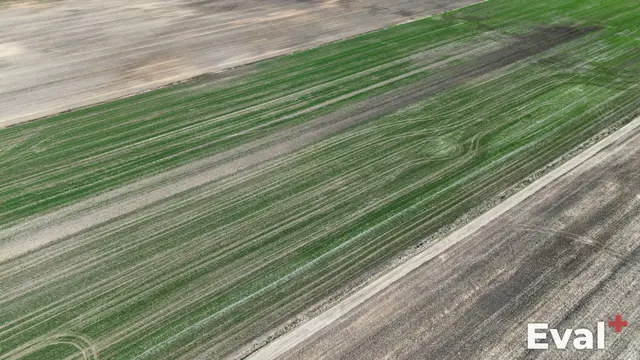Drone shot over Saint-François-du-Lac, Centre-du-Québec — Éval+ real estate appraisers
