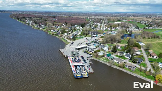 Saint-Ignace-de-Loyola (Lanaudière) seen from the sky by drone — Éval+ property appraisal