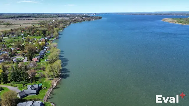 Drone shot over Sainte-Anne-de-Sorel, Montérégie — Éval+ real estate appraisers