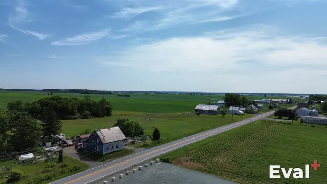 Aerial drone view of Sainte-Perpétue, Centre-du-Québec — Éval+ real estate appraisal