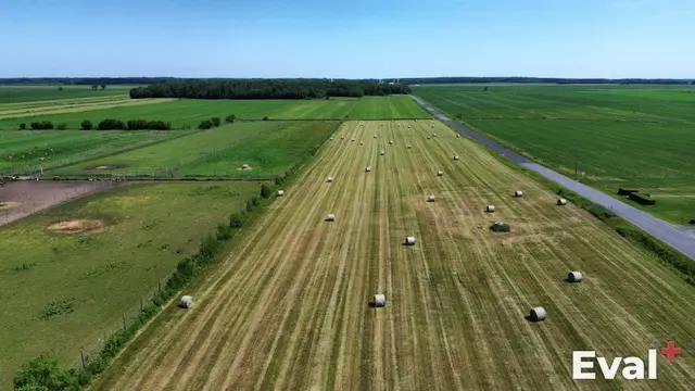 Drone shot over Sainte-Perpétue, Centre-du-Québec — Éval+ real estate appraisers