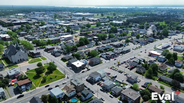 Aerial drone view of Trois-Rivières, Mauricie — Éval+ real estate appraisal