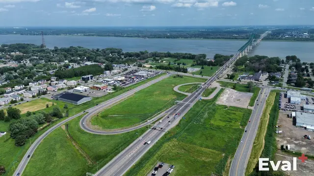 Drone shot over Trois-Rivières, Mauricie — Éval+ real estate appraisers